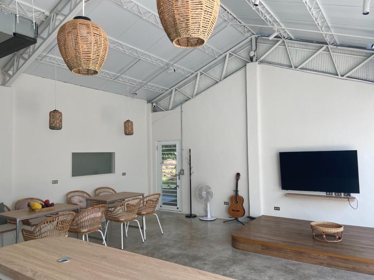 Sailing Inn Donggang Eksteriør bilde